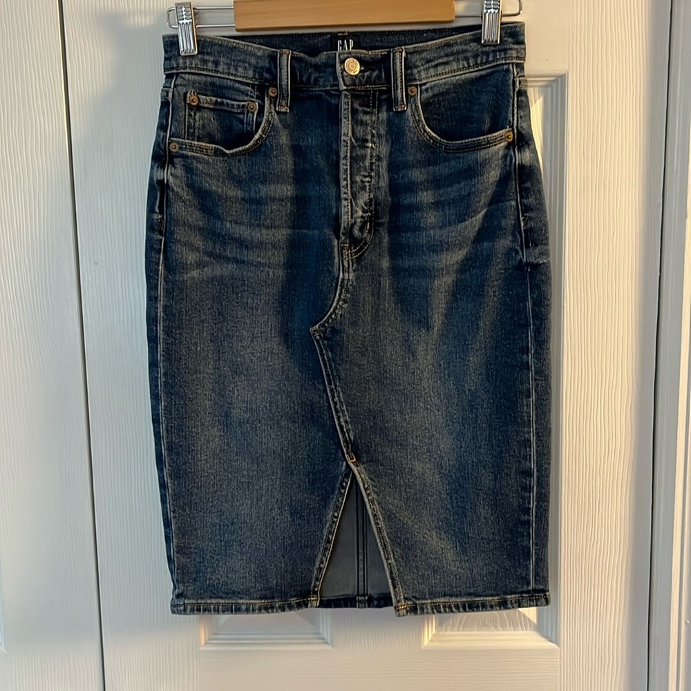 Gap Jean Skirt Size 2 Denim Button Fly Stretch